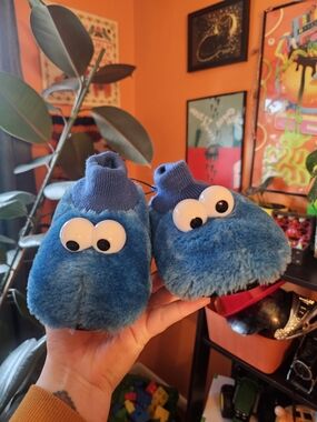 NWOT Sesame Street Cookie Monster Plush Slippers Toddler Baby Kid 9/10c XL